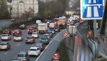 Dans la foulée du périph à 50 km/h, l’A4 et l’A86 testent la limitation à 70 km/h