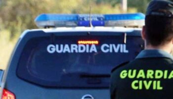 Detenido por apuñalar a su madre e intentar quemar su casa en un pueblo de Palencia