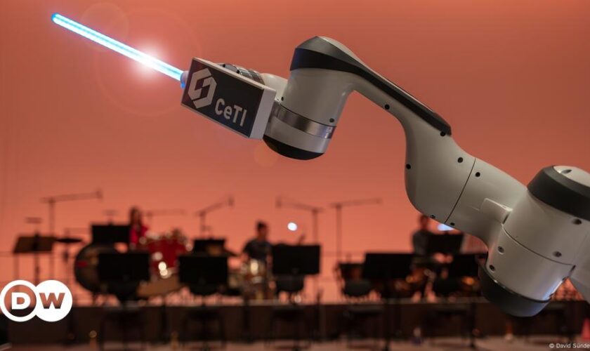 Dresdner Sinfoniker: Roboter übernehmen den Taktstock