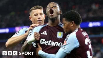 Jhon Duran celebrates scoring for Aston Villa with his team-mates