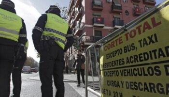 El Plan de Navidad de la Policía Local de Sevilla: una paga extra de 7.500 euros por triplicar las jornadas de servicio