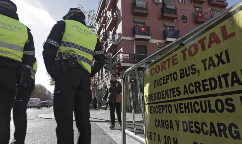 El Plan de Navidad de la Policía Local de Sevilla: una paga extra de 7.500 euros por triplicar las jornadas de servicio