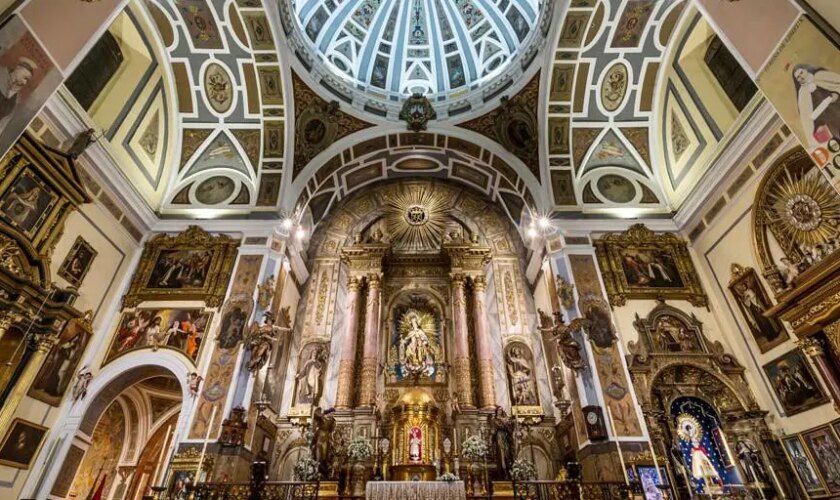 El Santo Ángel inaugura este jueves la exposición 'Imagen vestida, imagen pintada. Arte y atuendo en las imágenes sagradas'