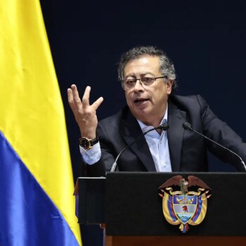 El 'petrismo' sale a las calles de Bogotá para defender al presidente por su investigación