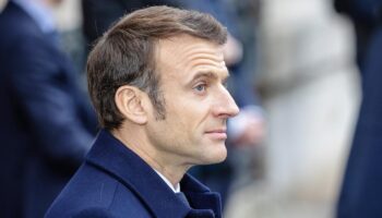 Emmanuel Macron se pose en défenseur d’un cinéma français « qui a toujours résisté aux grandes crises »