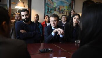 Entre Yassine Belattar et Emmanuel Macron, sept ans de relation sulfureuse et polémique