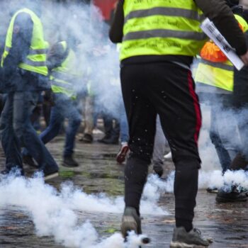 «Gilet jaune» éborgné en novembre 2019: procès criminel ordonné contre un agent de police