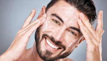 Guía para empezar a usar retinol, el activo antiarrugas más potente