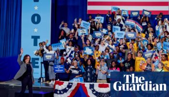 Harris stresses abortion rights and early voting in packed Atlanta rally