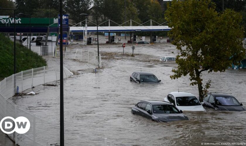 Heftige Regenfälle sorgen für Überschwemmungen in Frankreich