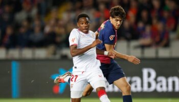 Idumbo se estrena como goleador con el Sevilla FC