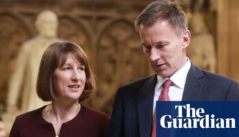 Jeremy Hunt calls on government not to release OBR review into his spending plans