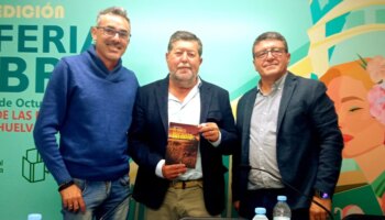 José Cejudo:  «Mi novela es un cóctel de géneros literarios donde destacan tres componentes: sangre, sexo y suspense»