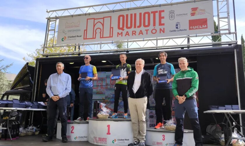 Juan Ramón Sánchez y Gemma Arenas se imponen en el Quijote Maratón de Ciudad Real