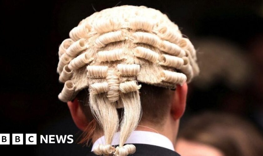 Juryless rape trials pilot to be axed by Scottish government