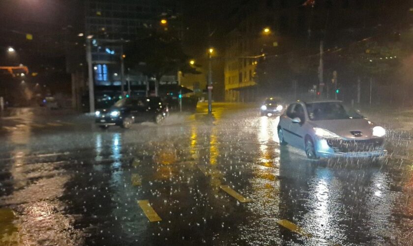 La Aemet avisa de una «situación de gran adversidad» en España y «lluvias torrenciales» en estas zonas