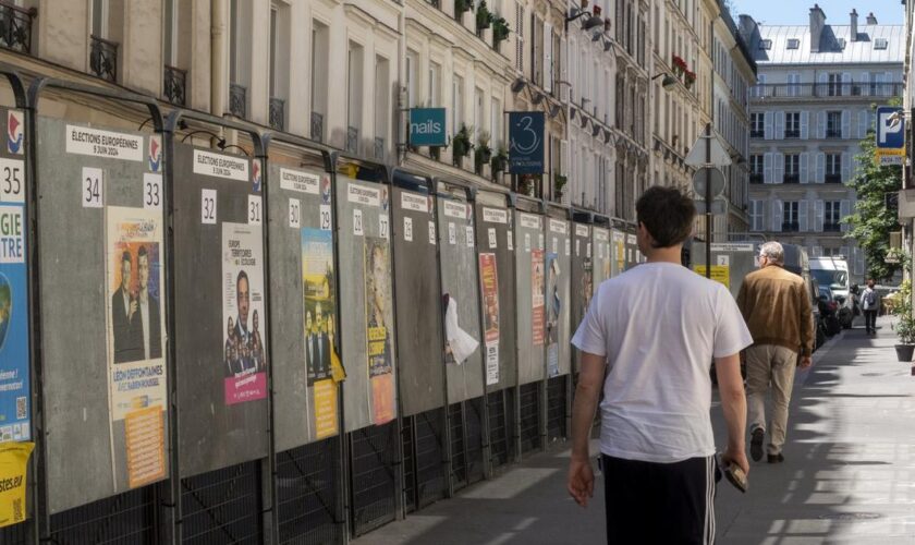 La crise démocratique s’est amplifiée en France depuis la dissolution