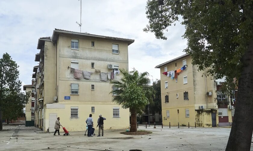 La vida en Las Tres Mil Viviendas: "Yo en mi barrio no tengo miedo"