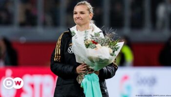 Legend Alexandra Popp plays her final match for Germany