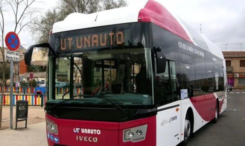 Los autobuses urbanos de Toledo se suman desde este lunes a la huelga y se decretan servicios mínimos