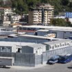 Los primeros errores y un coste de 1.000 millones comprometen el plan de Meloni en Albania