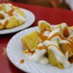 Madrid celebra un festival para elegir las mejores patatas bravas: dónde es, precios, fechas y cómo conseguir entradas