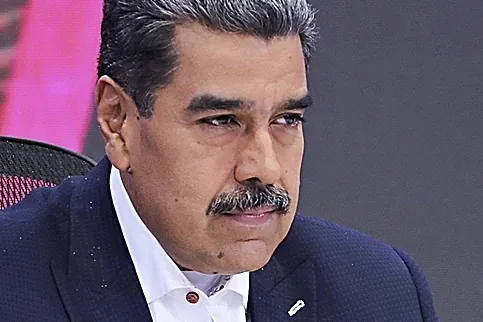 Maduro defiende su Navidad en pleno octubre: "Sois unos imbéciles mercenarios"