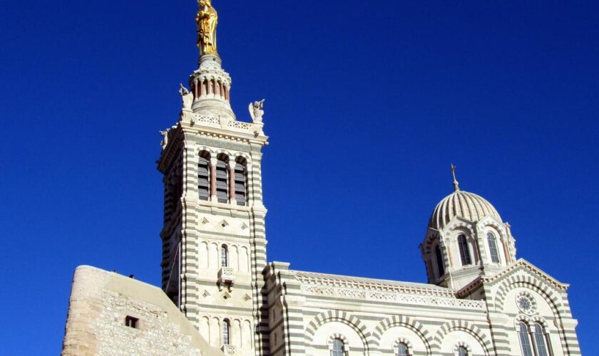 Marseille : le porte-parole d’EELV veut ouvrir une salle de shoot... À Notre-Dame de la Garde