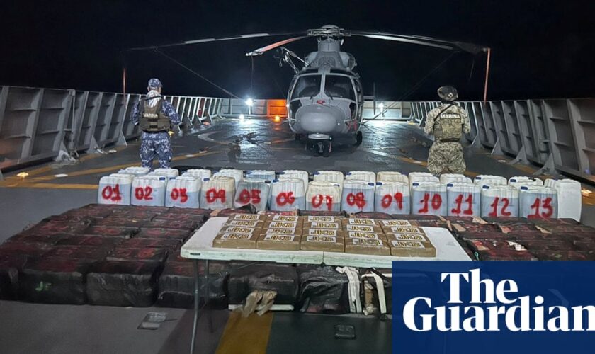 Mexico navy seizes more than eight tonnes of elicit cargo in record drugs bust