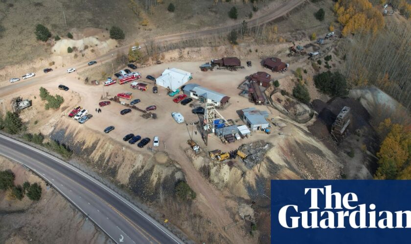 One dead and 12 trapped underground in former gold mine in Colorado