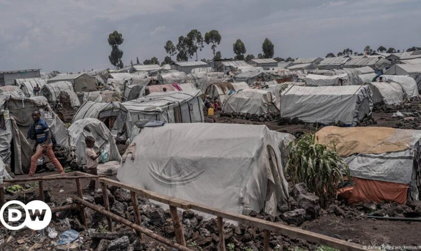 Ostkongo: Zwischen Hunger im Lager und Gefahr in den Dörfern