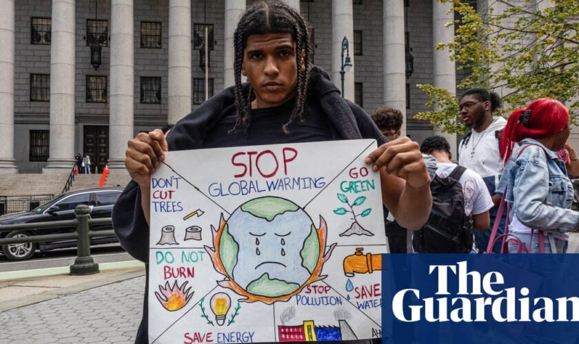 Overwhelming majority of young Americans worry about climate crisis