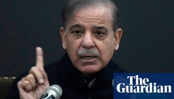 Pakistan’s government curbs judiciary’s power after alleged harassment of MPs