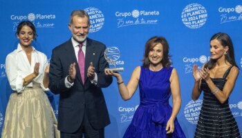 Paloma Sánchez-Garnica gana el Premio Planeta con el thriller histórico 'Victoria'