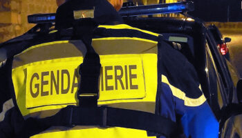 Pont-Sainte-Maxence : au volant et sous stupéfiants, elle tente de semer les gendarmes avant de les agresser