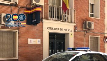 Prisión para un ladrón por robar teléfonos móviles mediante tirones violentos en Alcoy