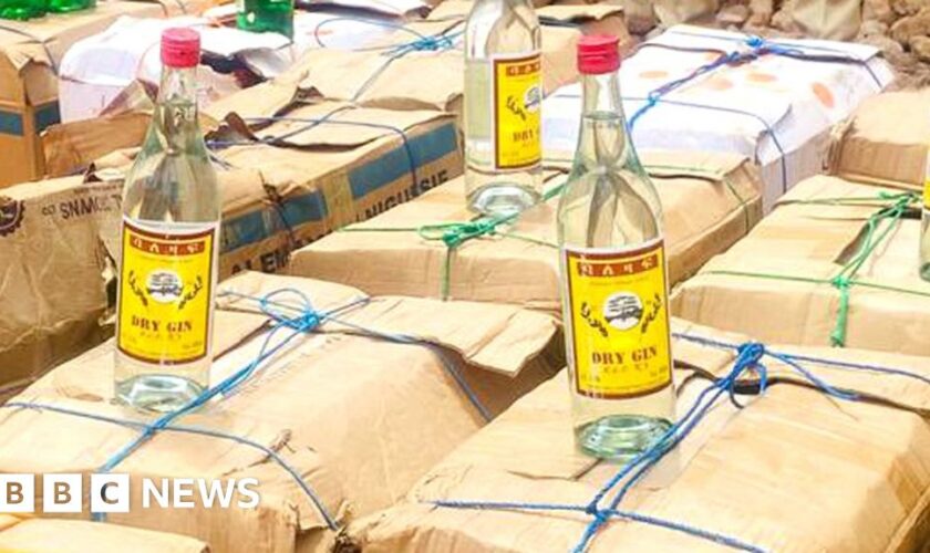 Risking death to smuggle alcohol past Somali Islamists