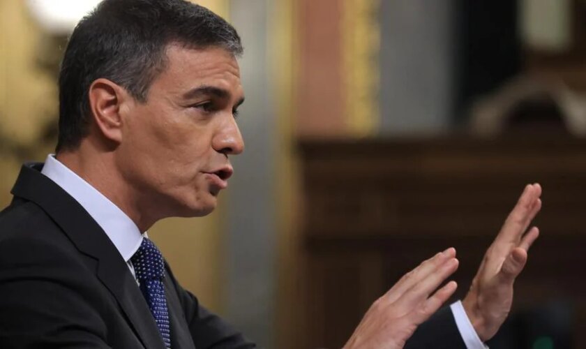 Sánchez sostiene que su reforma no beneficia en nada a los etarras