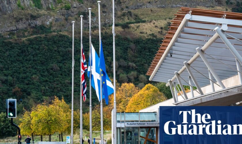 Scottish pilot of jury-less rape court cases dropped after backlash from lawyers