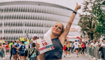 Segunda victoria de Vardeliss en tres semanas: corona en la maratón nocturna de Bilbao