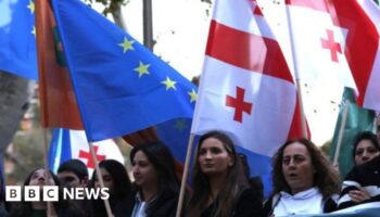 Tense election fight for Georgia's future in Europe