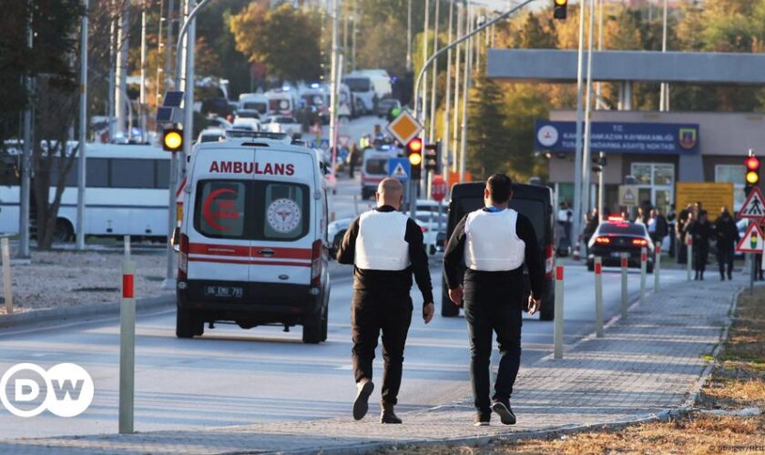 'Terrorist attack' hits Turkish aerospace firm near Ankara