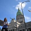 Toma de facultades y enfrentamientos: alumnos y docentes protestan contra el veto de Milei a ley de financiación universitaria