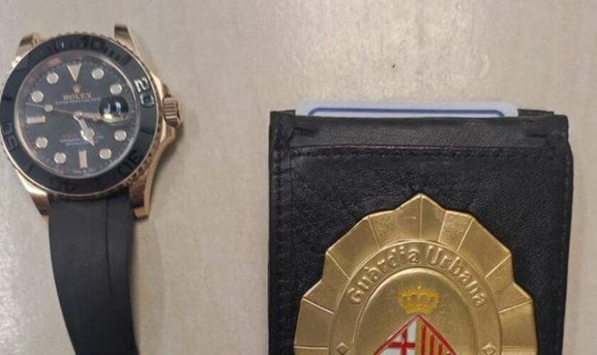 Tres detenidos por robar un reloj de lujo de 30.000 euros en el barrio Gótico de Barcelona