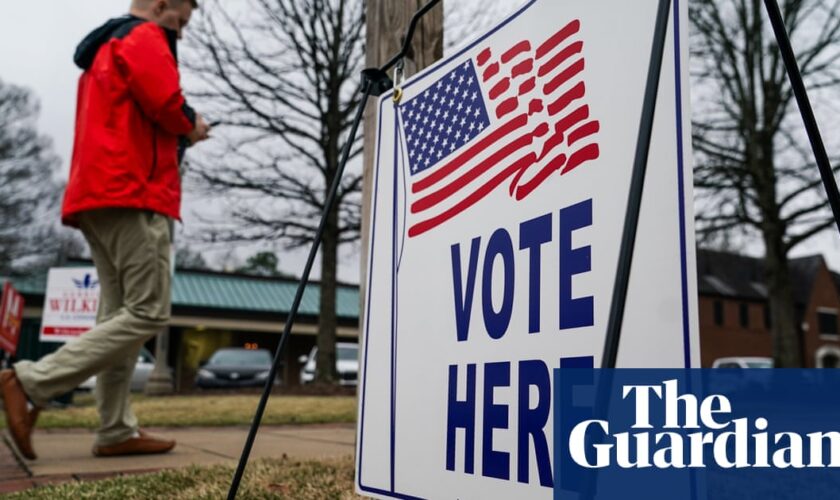 US judge bars Alabama from purging thousands of voters before election