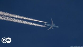 Why we should care about airplane contrails and their impact on the climate