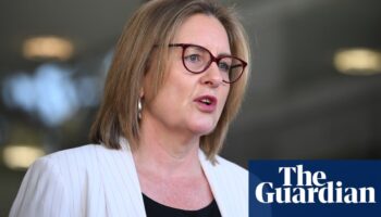 ‘Not acceptable’: accidental inclusion of year 12 exam content in VCE guides criticised by government