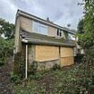 Four bedroom house in Southampton goes up for sale for £100,000 - can you see what the catch is?