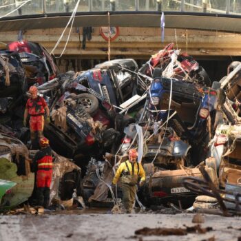 Spain floods latest: Deaths soar over 200 in Valencia amid fresh fears of flooding and new rain alert issued