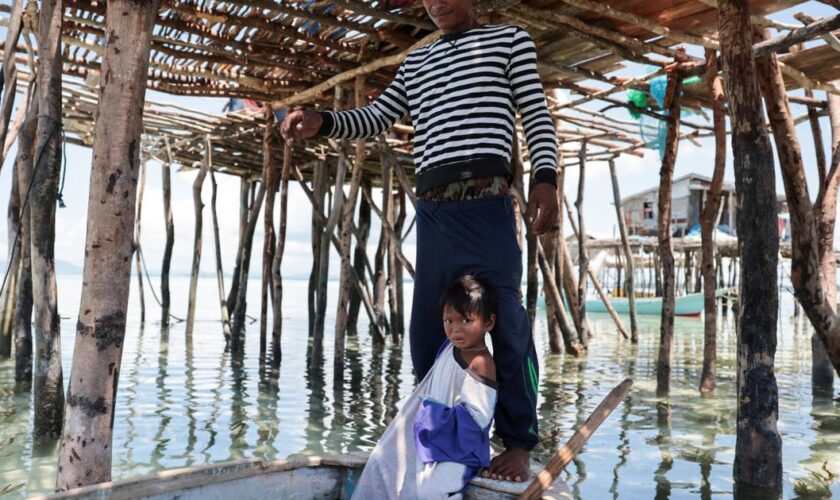 La Malaisie s’attaque aux habitations des “nomades des mers” Bajau